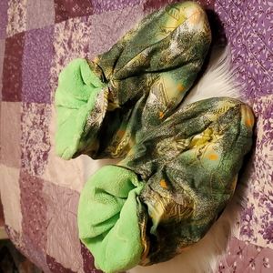 Natures Best Therapeutic Slippers Size M-L NWOT